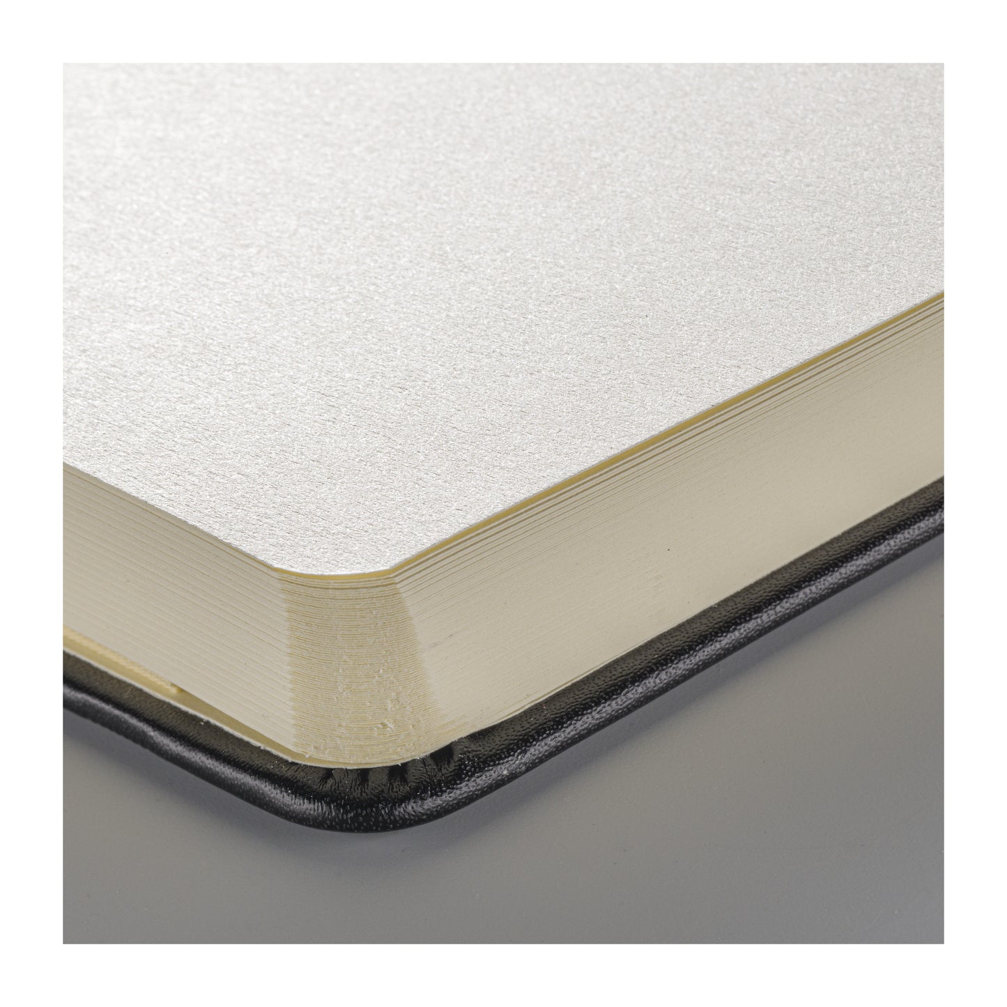 Schets- en notitieboek Sakura A4 met penhouder en envelop - 3