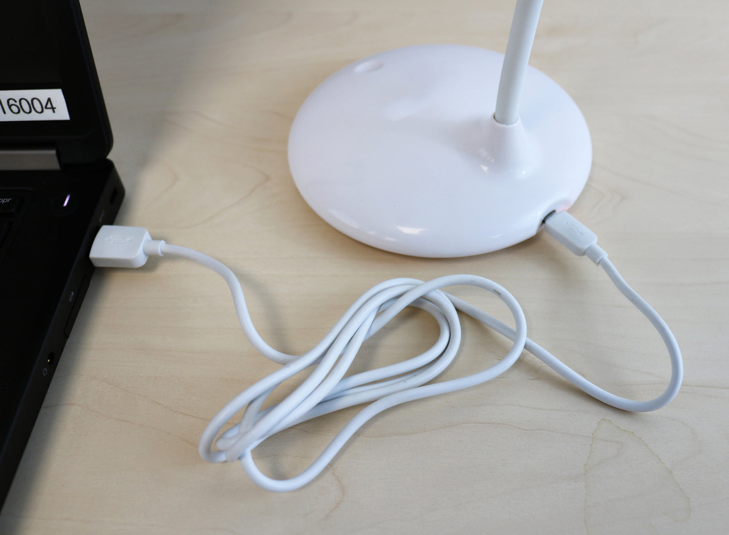 Unilux Ulva LED Gepoedercoat Grijze Bureaulamp met Verstelbare Arm - 5
