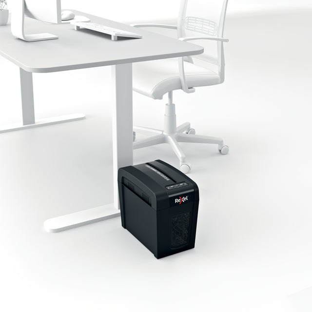 Rexel Secure X6-SL Papiervernietiger 4x40mm voor thuisgebruik - 7