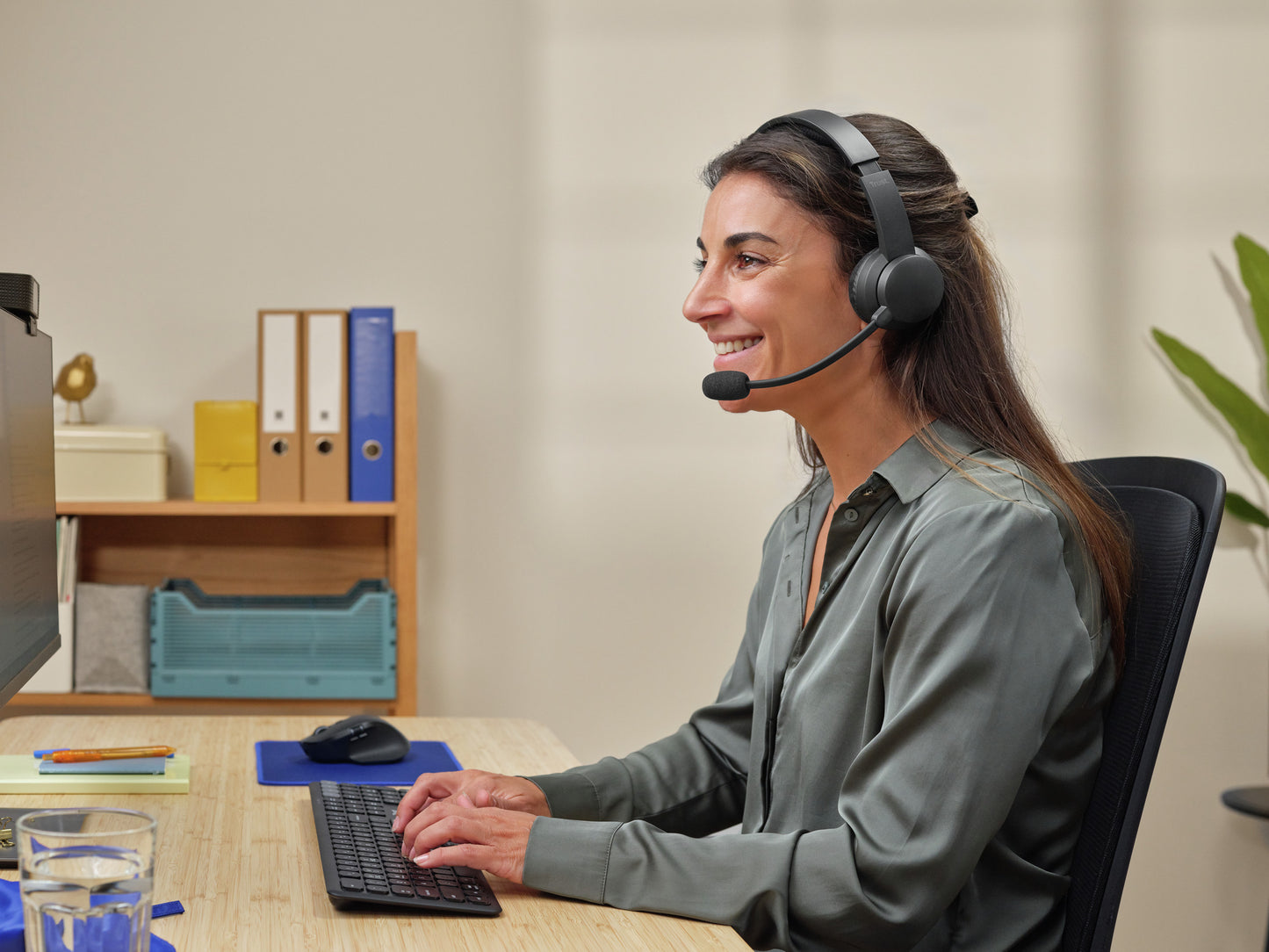 Trust Ayda Draadloze Headset met Noise-cancelling Microfoon - 5