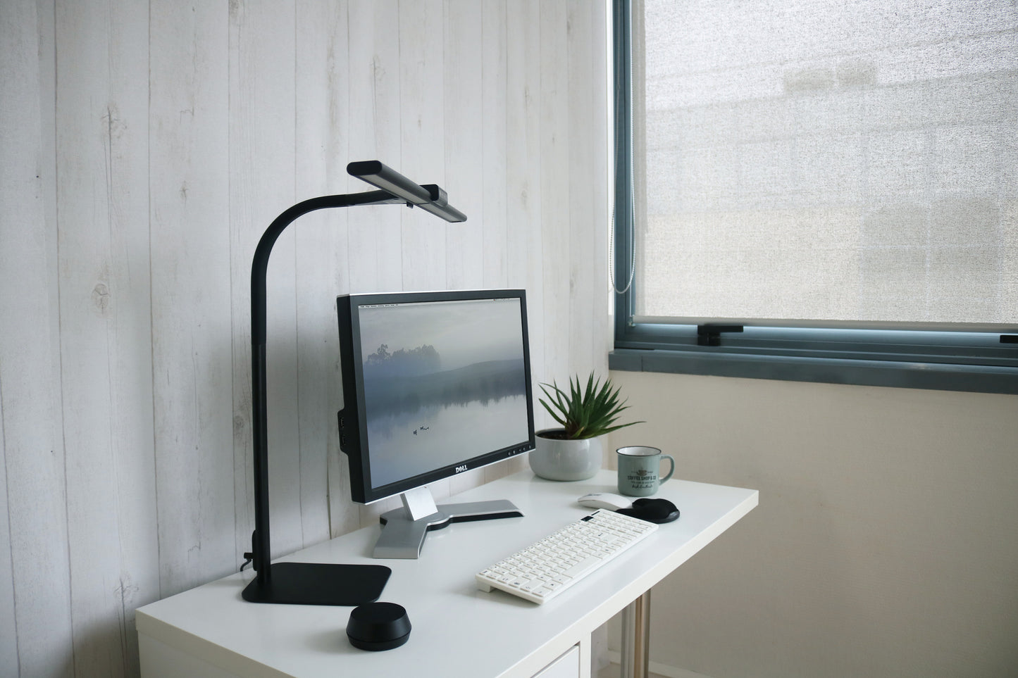 Unilux Strata Base LED Bureaulamp met Touchbediening en Draadloze Afstandsbediening - 7