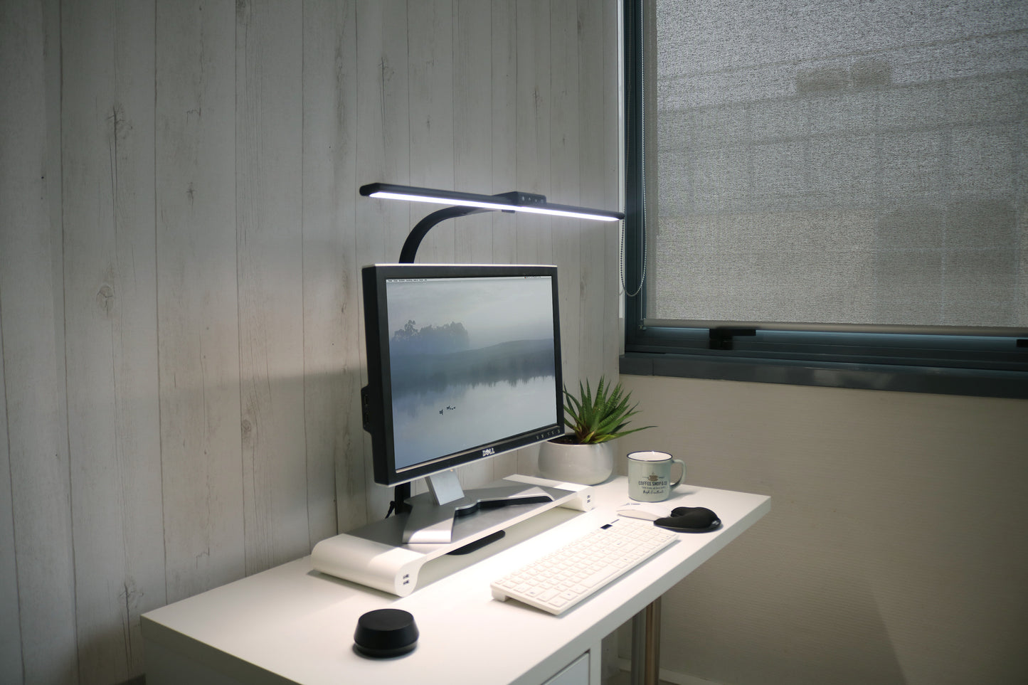 Unilux Strata Base LED Bureaulamp met Touchbediening en Draadloze Afstandsbediening - 8
