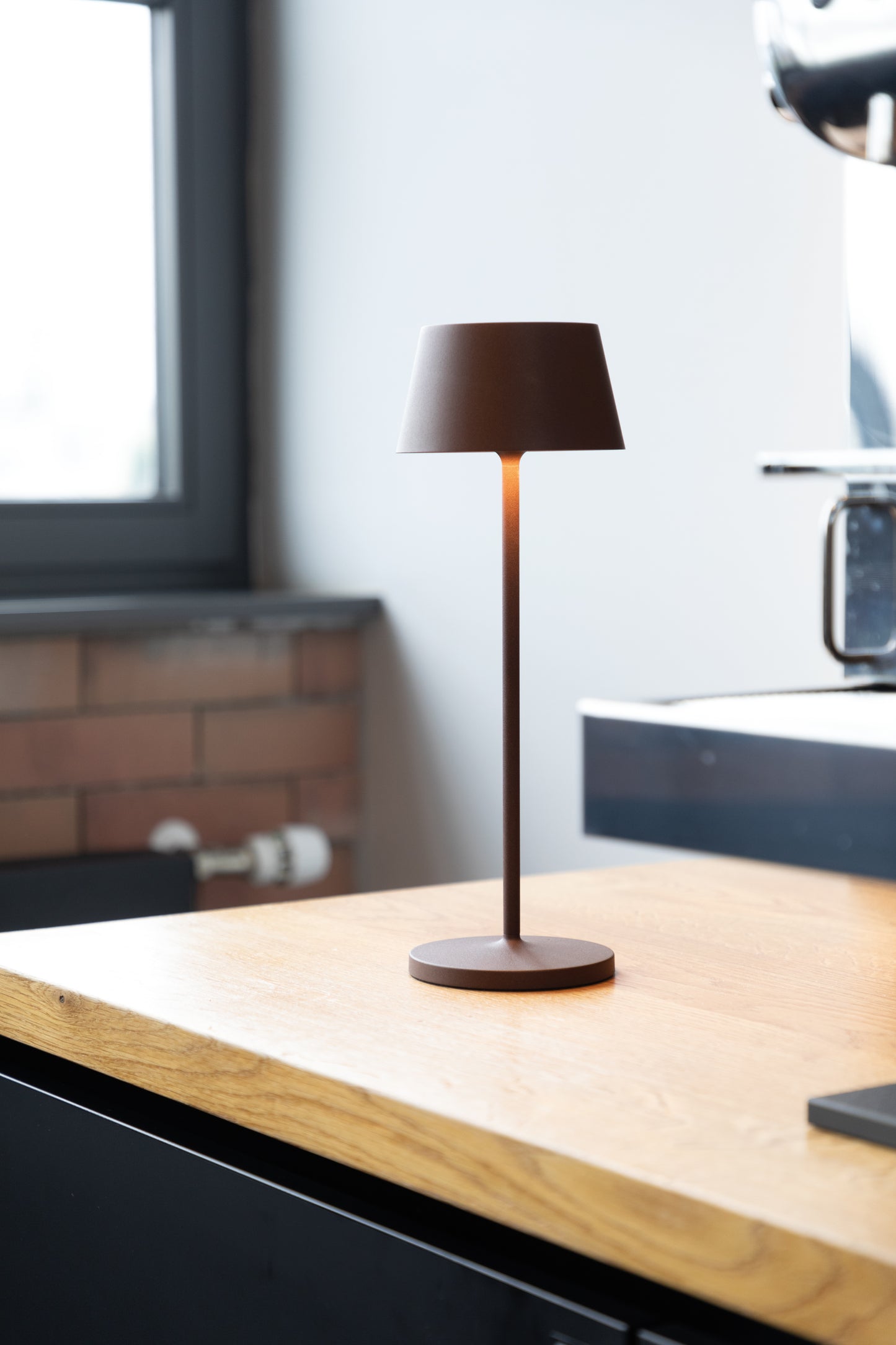 Maul Nina LED Accu Tafellamp Dimbaar Bruin - 2