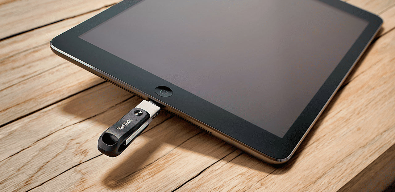 SanDisk iXpand Flash Drive 256GB USB 3.0 voor iPhone - 7