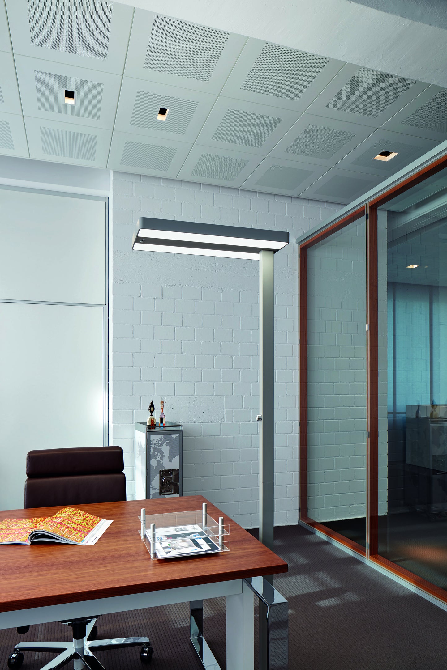 Maul Juvis LED vloerlamp, dimbaar, 195cm, aluminium - 2