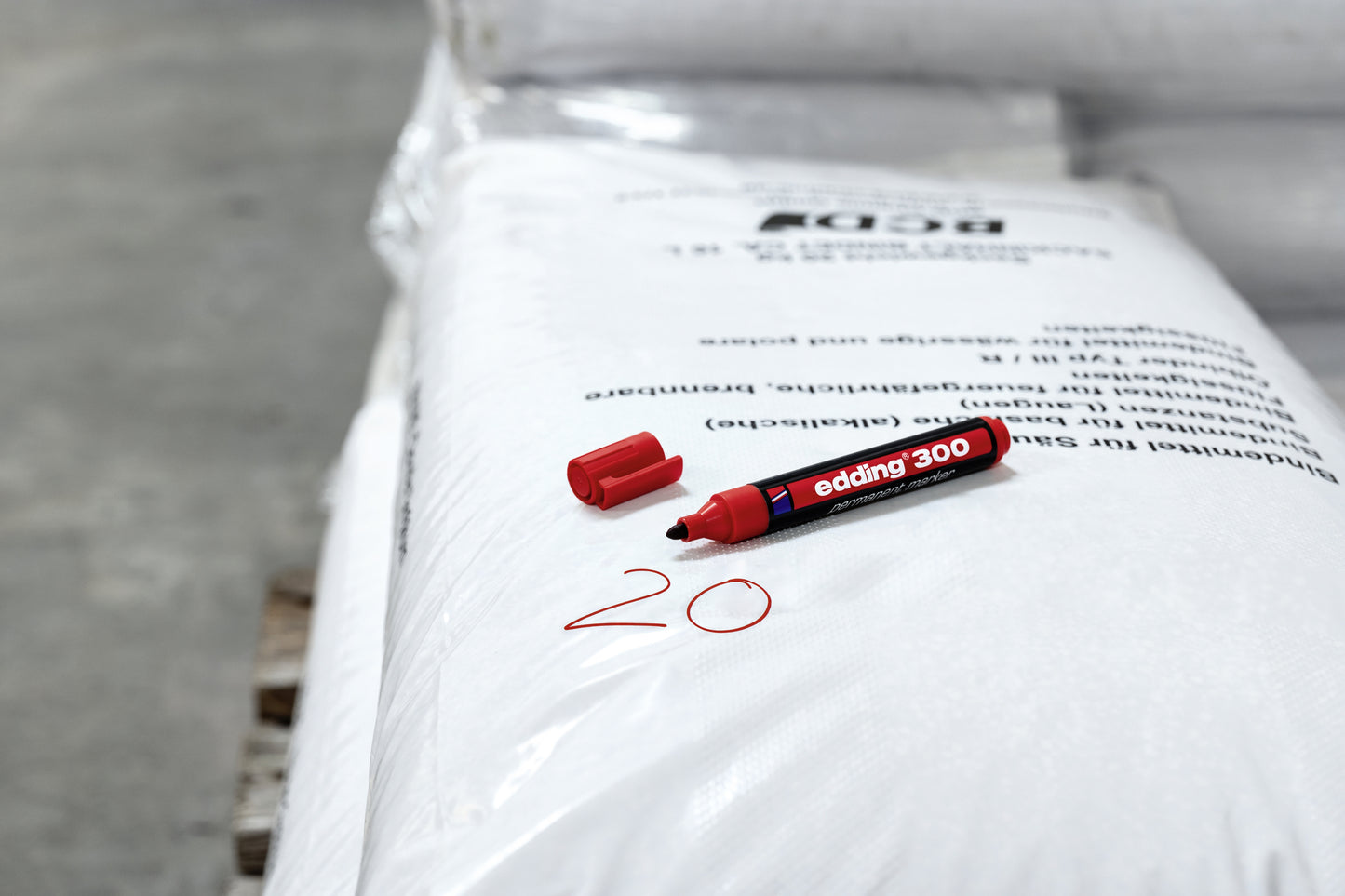 edding 300 Ronde Viltstift 1.5-3mm rood - 6
