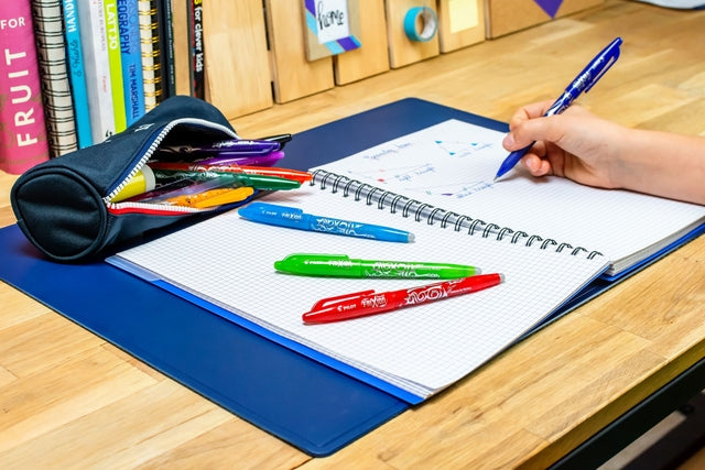 Pilot FriXion BL-FR7 M groene uitwisbare rollerpen, navulbaar - 6