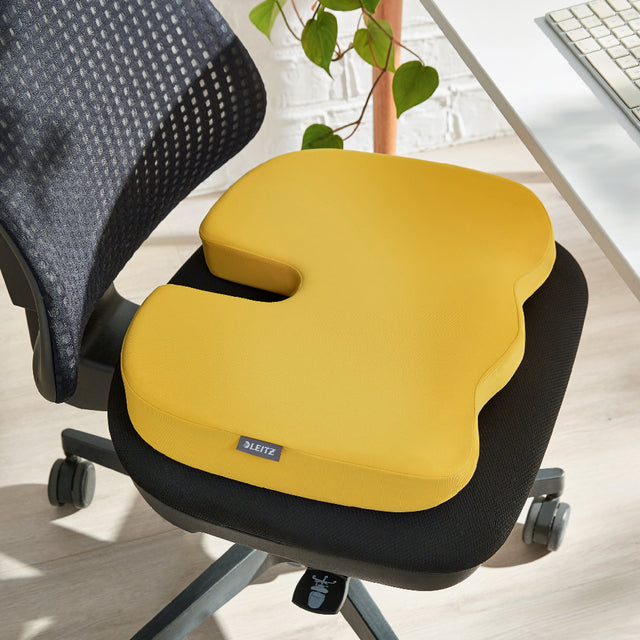 Stoelkussen Leitz Ergo Cosy geel voor extra comfort - 4