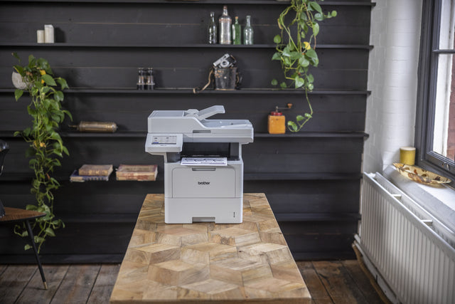 Brother MFC-L6710DW All-in-One Laserprinter met Duplex en Groot Touchscreen - 7