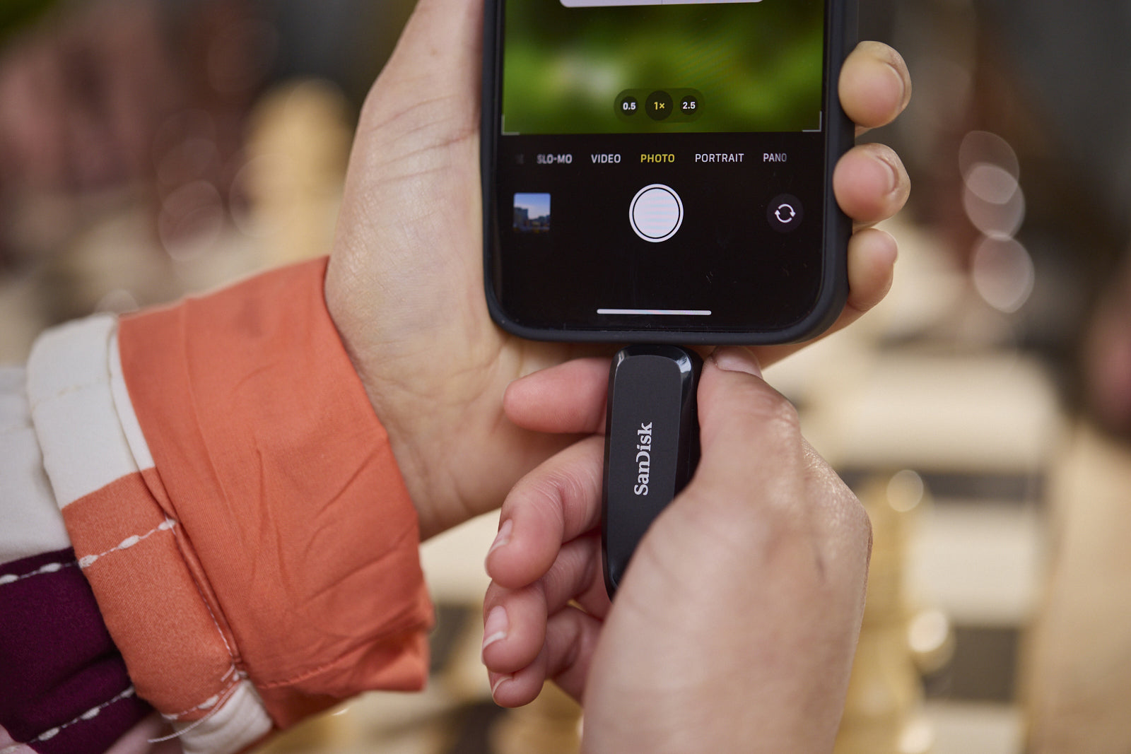SanDisk Phone Drive 256GB USB-C 3.2 USB-A zwart - 6
