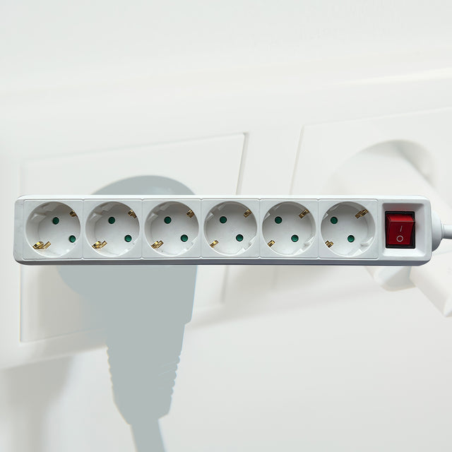 Stekkerdoos BRASQ 6-voudig met 3m kabel wit - 6