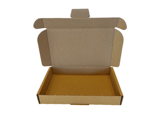 Brievenbusbox IEZZY A4 360x255x26mm van karton in bruin