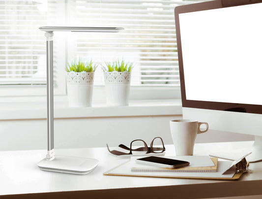 Bureaulamp MAUL JAZZY met USB-poort en dimmer, wit