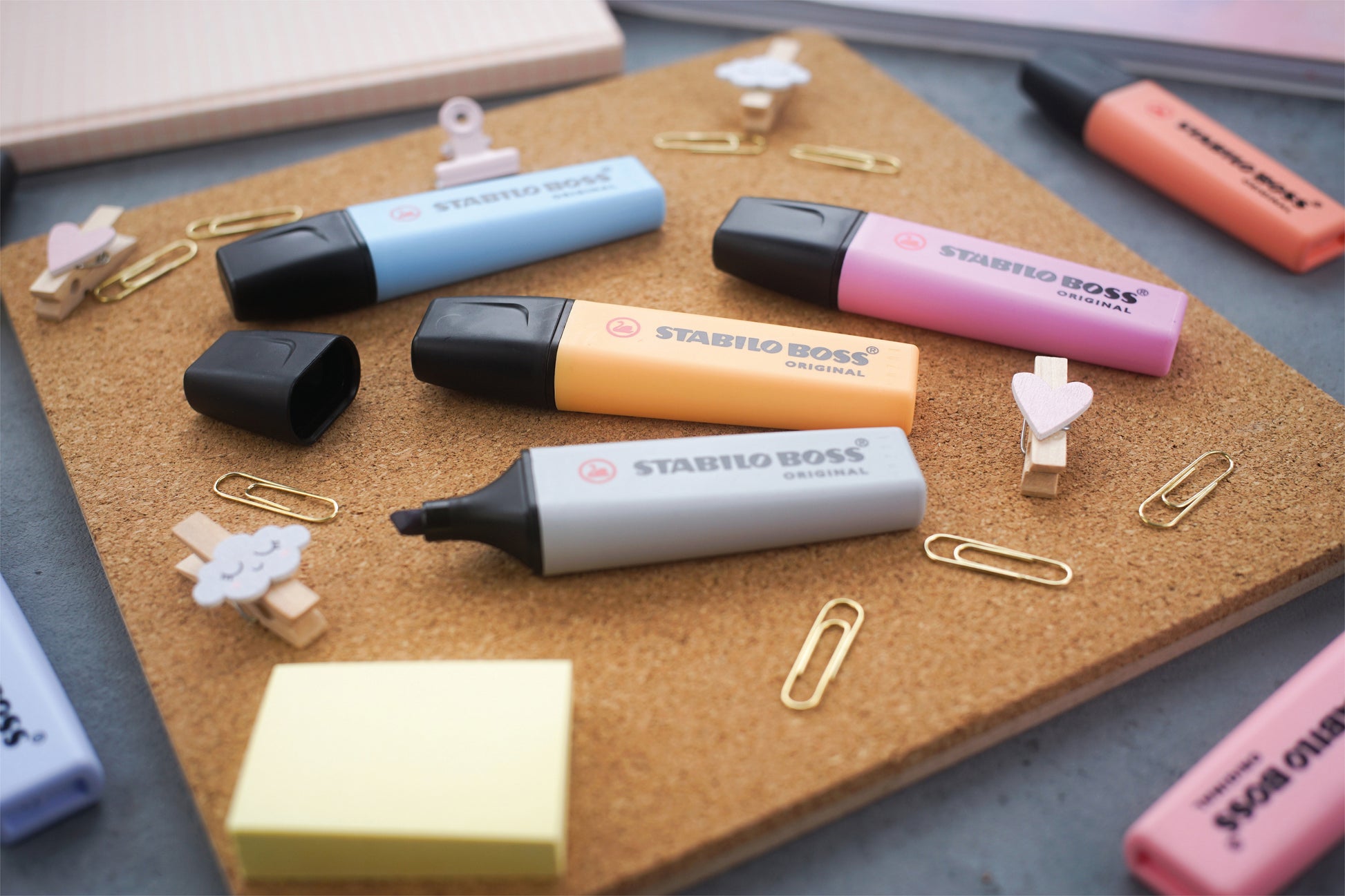 Stabilo Boss Pastel Markeerstift 70/144 Geel